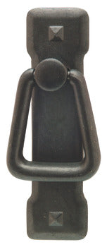 Bail Pull, Capital